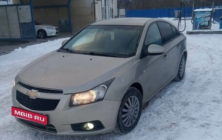 Chevrolet Cruze II, 2011 год, 575 000 рублей, 4 фотография