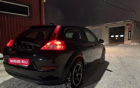 Volvo C30 I рестайлинг, 2010 год, 750 000 рублей, 3 фотография