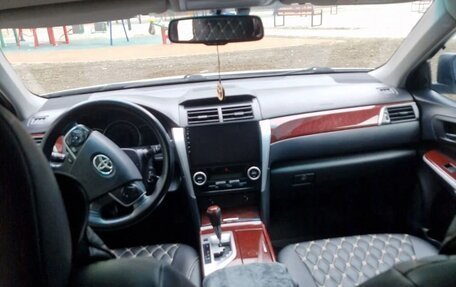 Toyota Camry, 2012 год, 1 350 000 рублей, 2 фотография