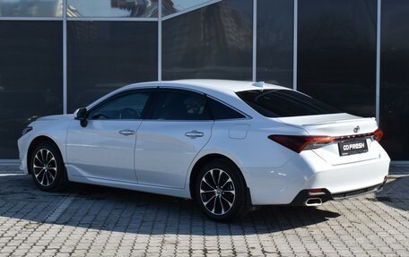 Toyota Avalon, 2022 год, 4 240 000 рублей, 2 фотография