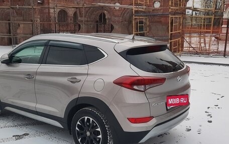 Hyundai Tucson III, 2017 год, 1 950 000 рублей, 3 фотография