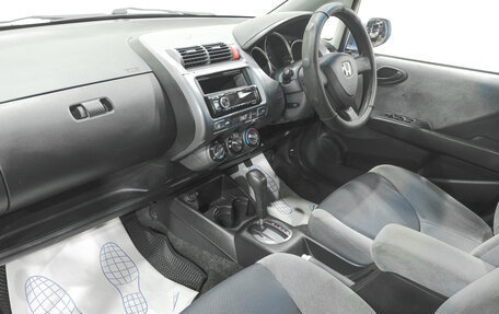 Honda Fit III, 2002 год, 549 000 рублей, 8 фотография