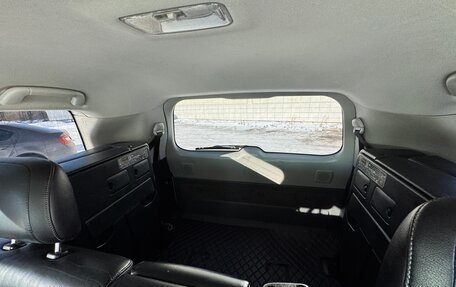 Toyota Land Cruiser 200, 2012 год, 3 999 999 рублей, 15 фотография