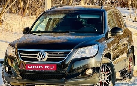 Volkswagen Tiguan I, 2010 год, 949 000 рублей, 1 фотография