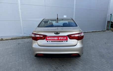 KIA Rio III рестайлинг, 2011 год, 745 000 рублей, 5 фотография