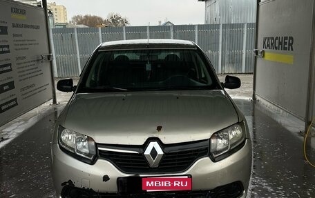 Renault Logan II, 2014 год, 400 000 рублей, 2 фотография