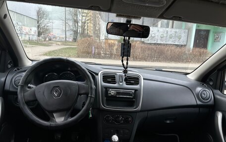 Renault Logan II, 2014 год, 400 000 рублей, 7 фотография