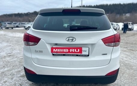 Hyundai ix35 I рестайлинг, 2015 год, 1 300 000 рублей, 8 фотография