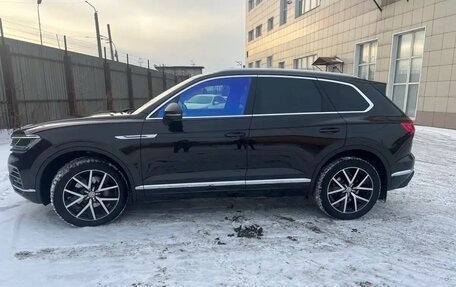 Volkswagen Touareg III, 2019 год, 5 500 000 рублей, 4 фотография