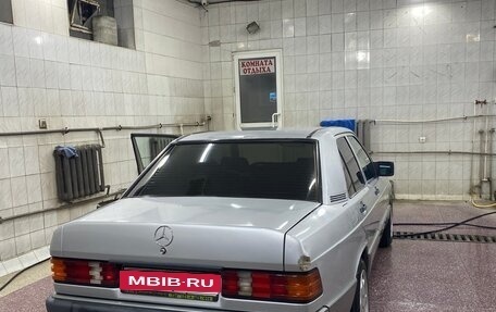 Mercedes-Benz 190 (W201), 1989 год, 230 000 рублей, 2 фотография