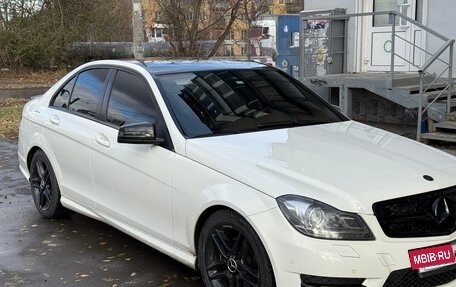 Mercedes-Benz C-Класс, 2012 год, 1 650 000 рублей, 3 фотография