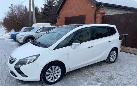 Opel Zafira C рестайлинг, 2012 год, 1 550 000 рублей, 2 фотография