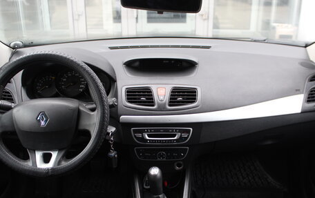 Renault Megane III, 2010 год, 649 000 рублей, 10 фотография