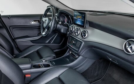 Mercedes-Benz GLA, 2016 год, 2 150 000 рублей, 11 фотография