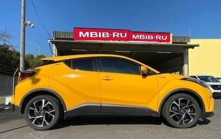 Toyota C-HR I рестайлинг, 2018 год, 2 050 000 рублей, 8 фотография