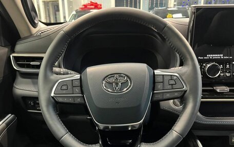 Toyota Highlander, 2024 год, 6 999 000 рублей, 9 фотография