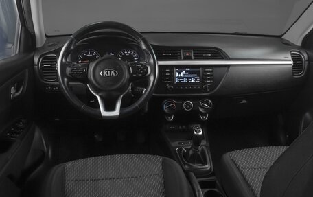 KIA Rio IV, 2018 год, 1 199 000 рублей, 6 фотография