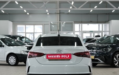 Hyundai Solaris II рестайлинг, 2020 год, 1 299 000 рублей, 5 фотография