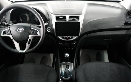 Hyundai Solaris II рестайлинг, 2011 год, 849 000 рублей, 15 фотография