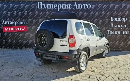 Chevrolet Niva I рестайлинг, 2019 год, 780 000 рублей, 7 фотография