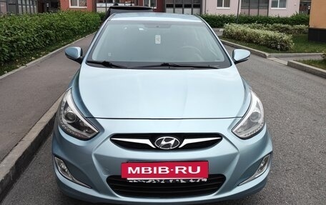 Hyundai Solaris II рестайлинг, 2014 год, 830 000 рублей, 2 фотография