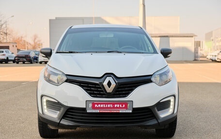 Renault Kaptur I рестайлинг, 2018 год, 1 090 000 рублей, 2 фотография