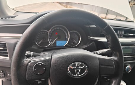 Toyota Corolla, 2013 год, 1 320 000 рублей, 4 фотография