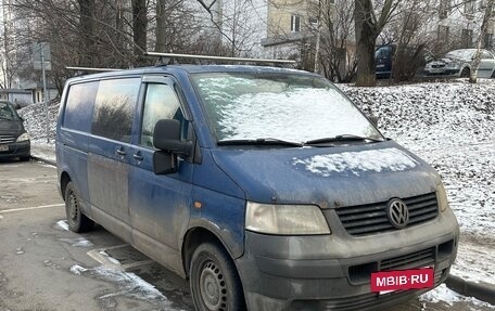 Volkswagen Transporter T5 рестайлинг, 2006 год, 650 000 рублей, 2 фотография