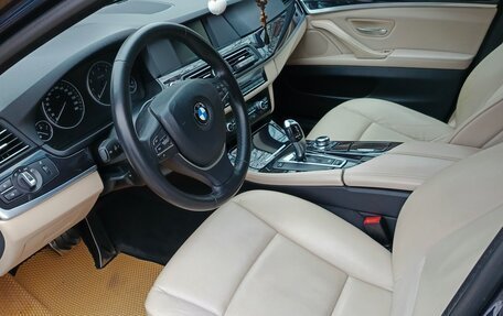 BMW 5 серия, 2011 год, 1 730 000 рублей, 15 фотография