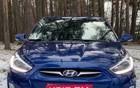 Hyundai Solaris II рестайлинг, 2011 год, 1 170 000 рублей, 2 фотография