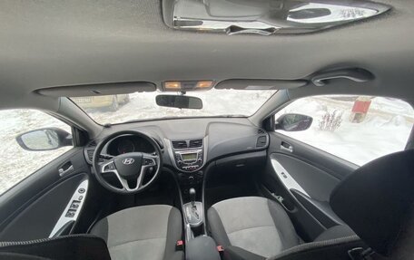 Hyundai Solaris II рестайлинг, 2011 год, 555 000 рублей, 7 фотография