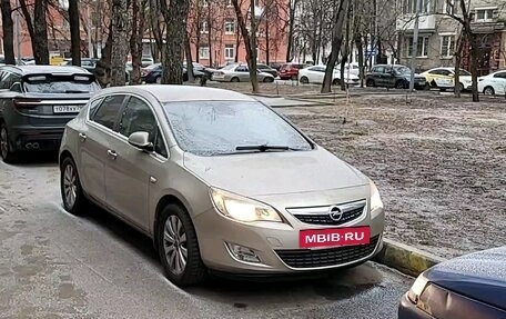 Opel Astra J, 2011 год, 1 150 000 рублей, 4 фотография