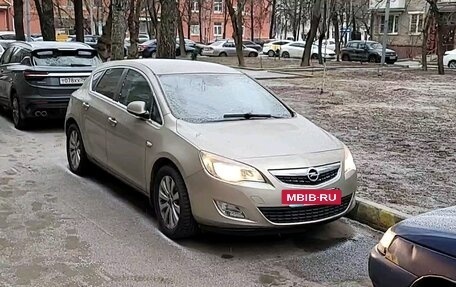 Opel Astra J, 2011 год, 1 150 000 рублей, 6 фотография