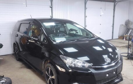 Toyota Wish II, 2012 год, 1 850 000 рублей, 10 фотография