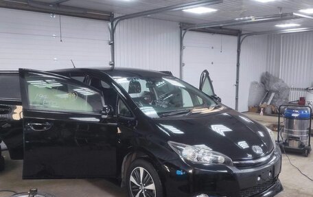 Toyota Wish II, 2012 год, 1 850 000 рублей, 23 фотография