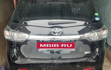 Toyota Wish II, 2012 год, 1 850 000 рублей, 24 фотография