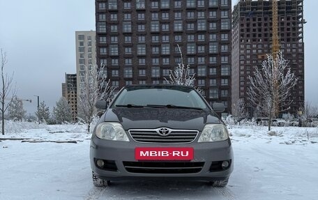 Toyota Corolla, 2005 год, 610 000 рублей, 3 фотография