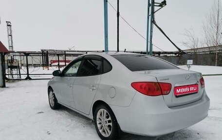 Hyundai Elantra IV, 2010 год, 800 000 рублей, 2 фотография