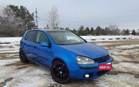 Volkswagen Golf V, 2004 год, 590 000 рублей, 7 фотография