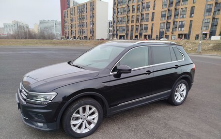 Volkswagen Tiguan II, 2017 год, 2 550 000 рублей, 1 фотография