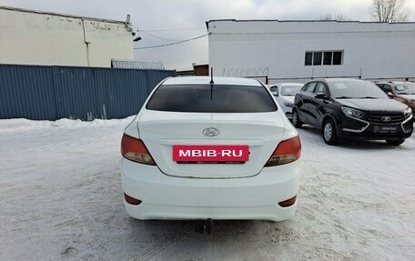 Hyundai Solaris II рестайлинг, 2012 год, 670 000 рублей, 7 фотография