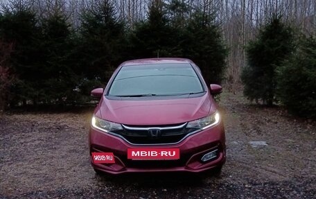 Honda Fit III, 2017 год, 1 320 000 рублей, 2 фотография