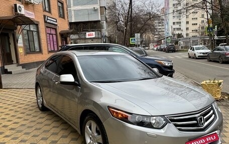 Honda Accord VIII рестайлинг, 2010 год, 1 580 000 рублей, 2 фотография