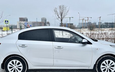 KIA Rio IV, 2018 год, 1 395 000 рублей, 5 фотография