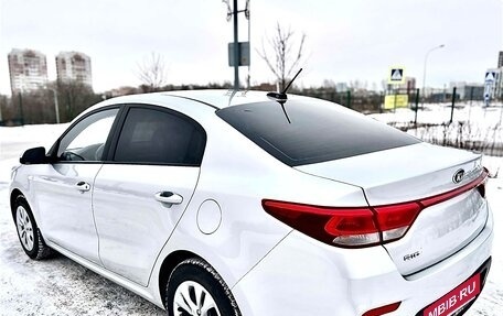 KIA Rio IV, 2018 год, 1 395 000 рублей, 6 фотография