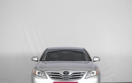 Toyota Camry, 2011 год, 1 369 000 рублей, 2 фотография