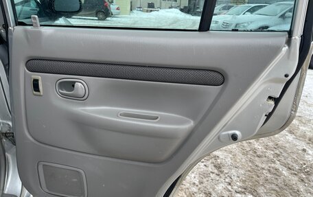Mazda Demio III (DE), 2001 год, 350 000 рублей, 17 фотография