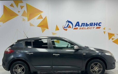 Renault Megane III, 2011 год, 485 000 рублей, 2 фотография