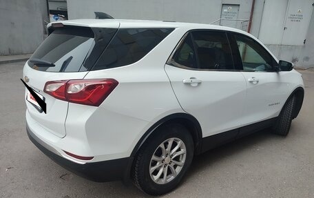 Chevrolet Equinox III, 2017 год, 1 700 000 рублей, 8 фотография