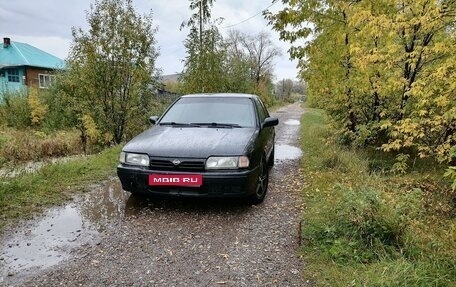 Nissan Primera II рестайлинг, 1993 год, 205 000 рублей, 1 фотография